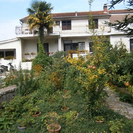 Maria Apartments Vodice Eksteriør billede