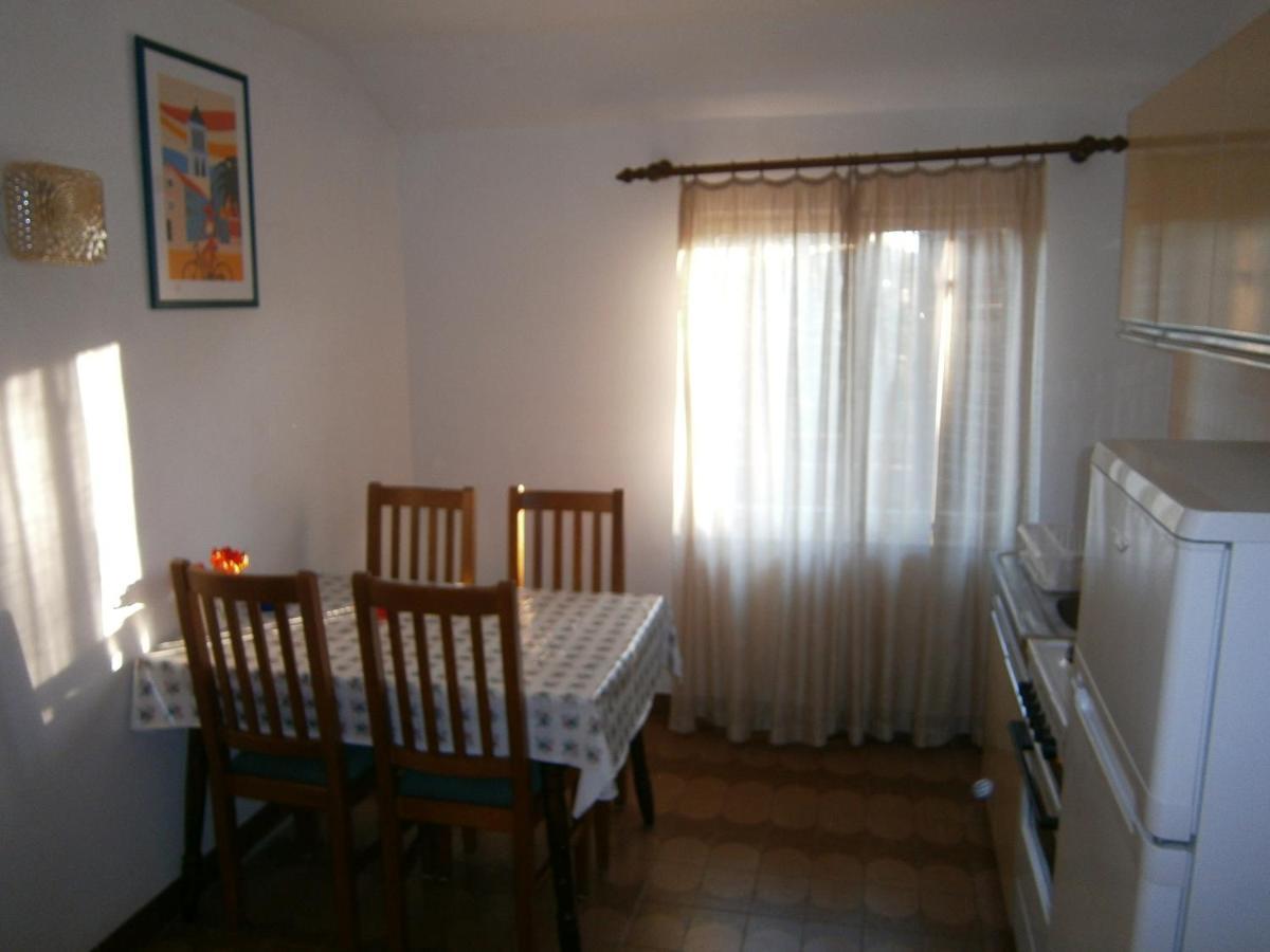 Maria Apartments Vodice Eksteriør billede