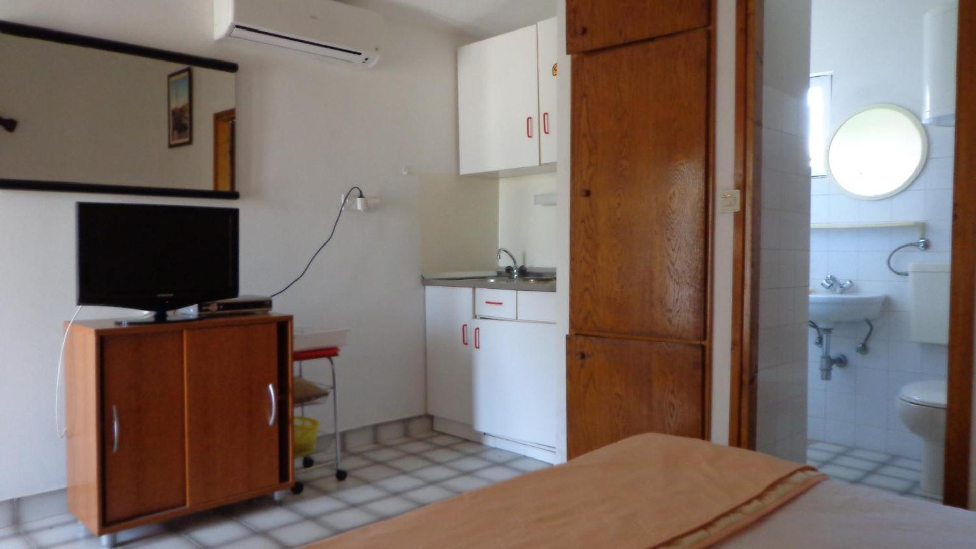 Maria Apartments Vodice Eksteriør billede
